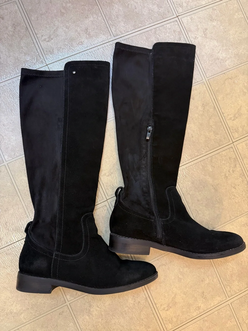 Very Volatile Black Knee High Riding Boots Women’s 8M